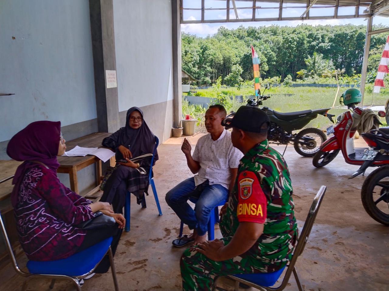 Melalui Komsos Babinsa Jajaran Kodim 1009/Tla Ingatkan Agar Selalu Waspada Terhadap Perubahan Cuaca