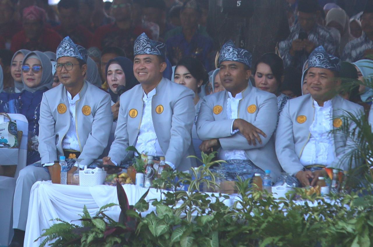Dandim 1009/Tla Hadiri Acara Peringatan Puncak Hari Jadi Kabupaten Tanah Laut Yang Ke-60