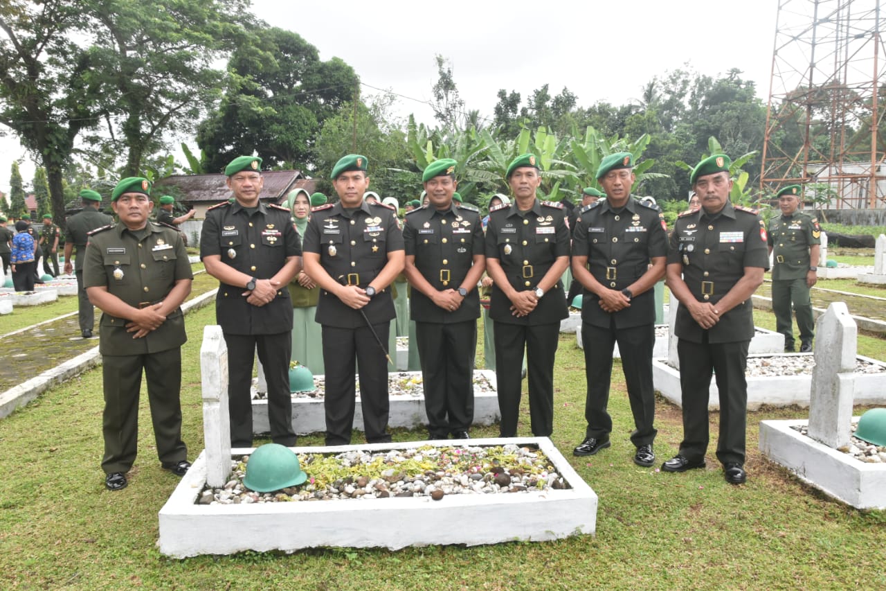 Momentum Hari Juang TNI AD, Dandim 1002/HST Ajak Prajurit Teladani Semangat Para Pahlawan
