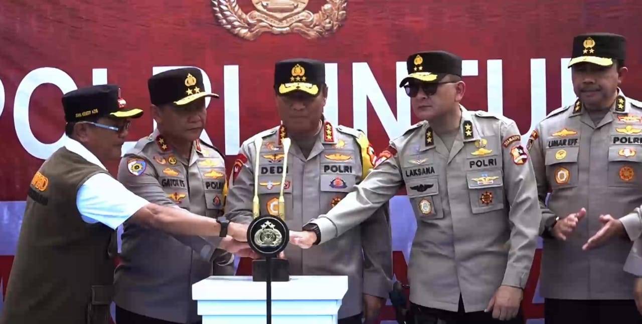 Wakapolri Komjen Pol. Dedi Prasetyo Tinjau Pemulihan Pasca-Bencana di Aceh dan Sumut: “Polri Hadir Hingga Masyarakat Benar-benar Bangkit”