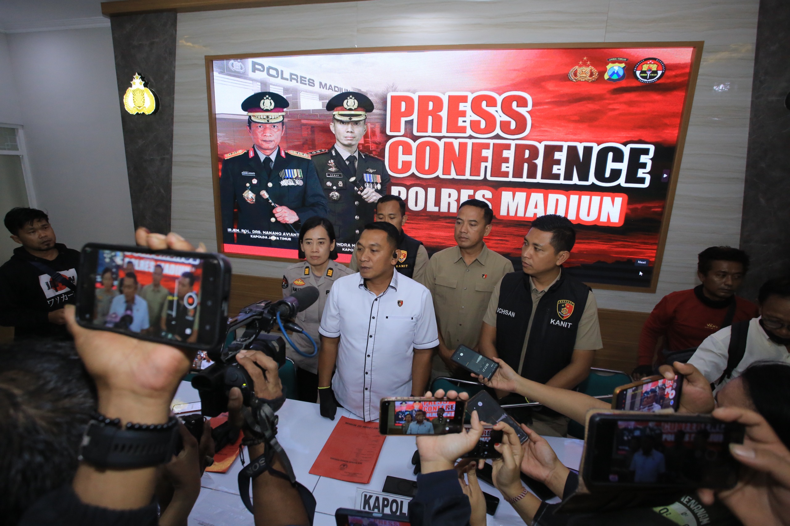 Polres Madiun Amankan Dua Tersangka Curanmor Modus Incar Motor di Persawahan dan Teras Rumah