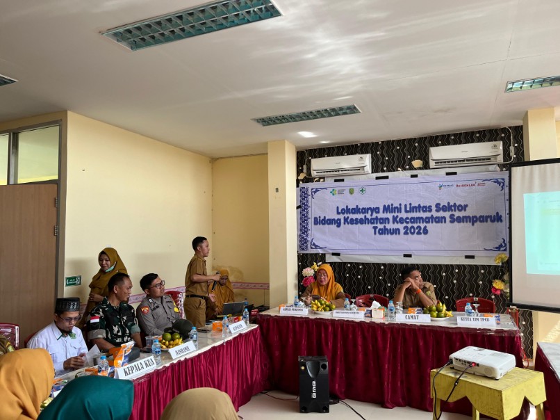 Tingkatkan Koordinasi Bidang Kesehatan, Babinsa Koramil 05/Pemangkat Hadiri Lokakarya Mini