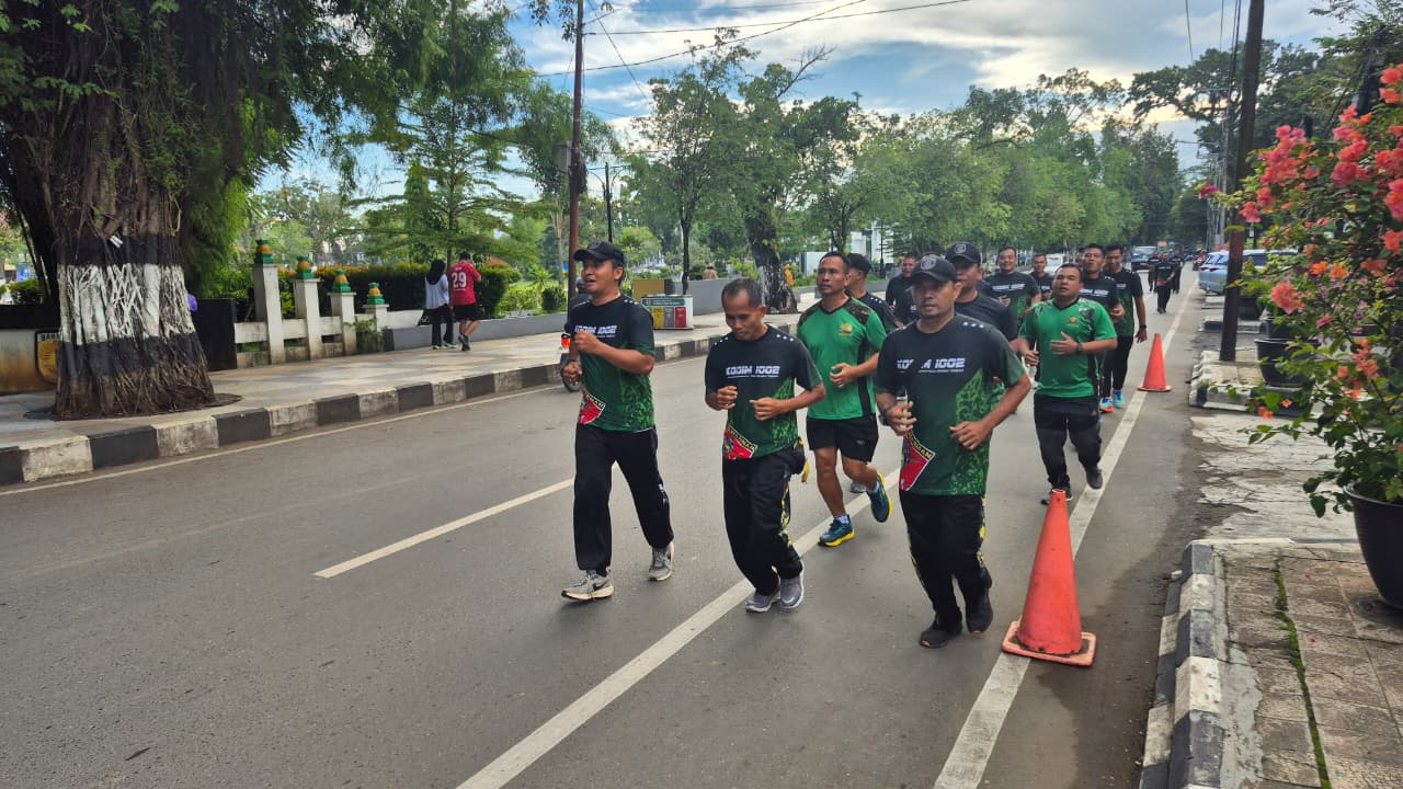 Olahraga Rutin, Kodim 1002/HST Gelar Pembinaan Fisik Prajurit